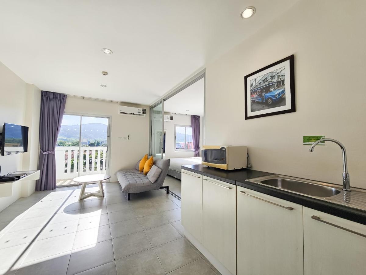 Recenta Suite Phuket Suanluang Buitenkant foto